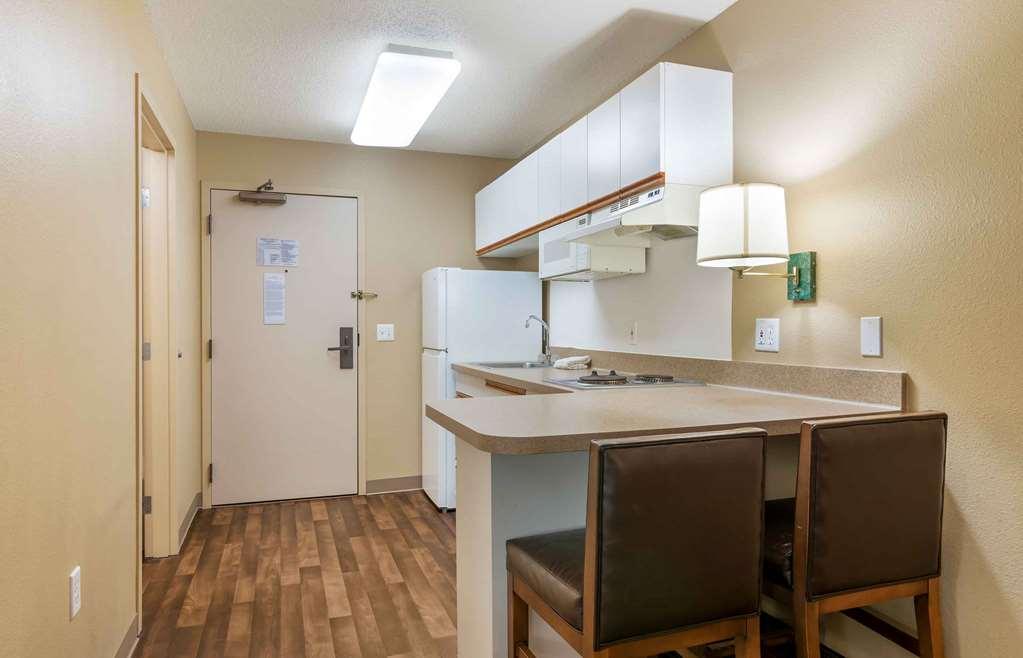 Extended Stay America Suites - Kansas City - Overland Park - Nall Ave Pokoj fotografie
