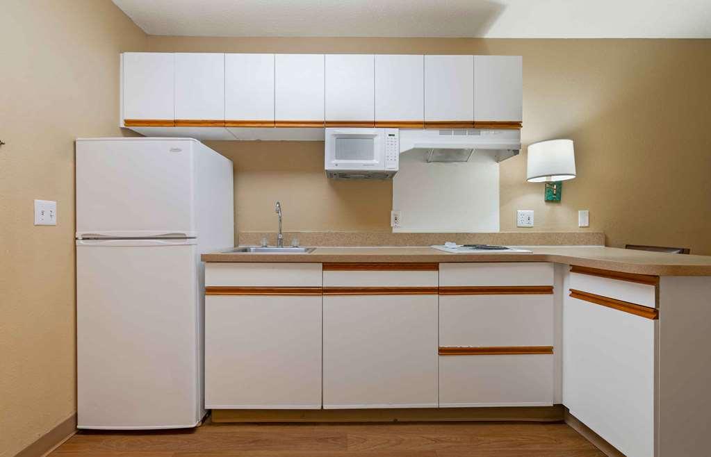Extended Stay America Suites - Kansas City - Overland Park - Nall Ave Pokoj fotografie